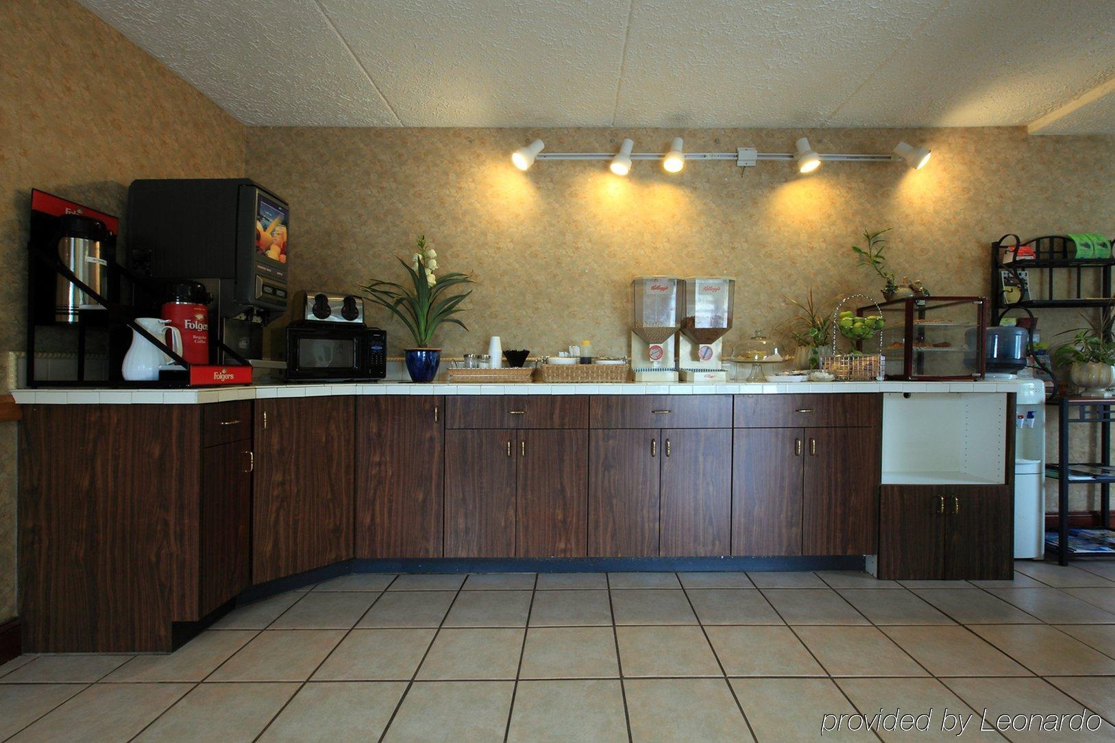 Americas Best Value Inn North Capital Raleigh Restaurace fotografie