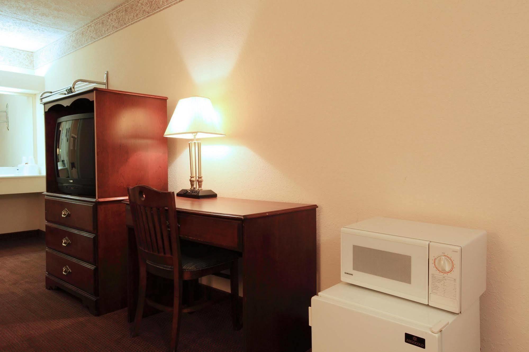 Americas Best Value Inn North Capital Raleigh Pokoj fotografie